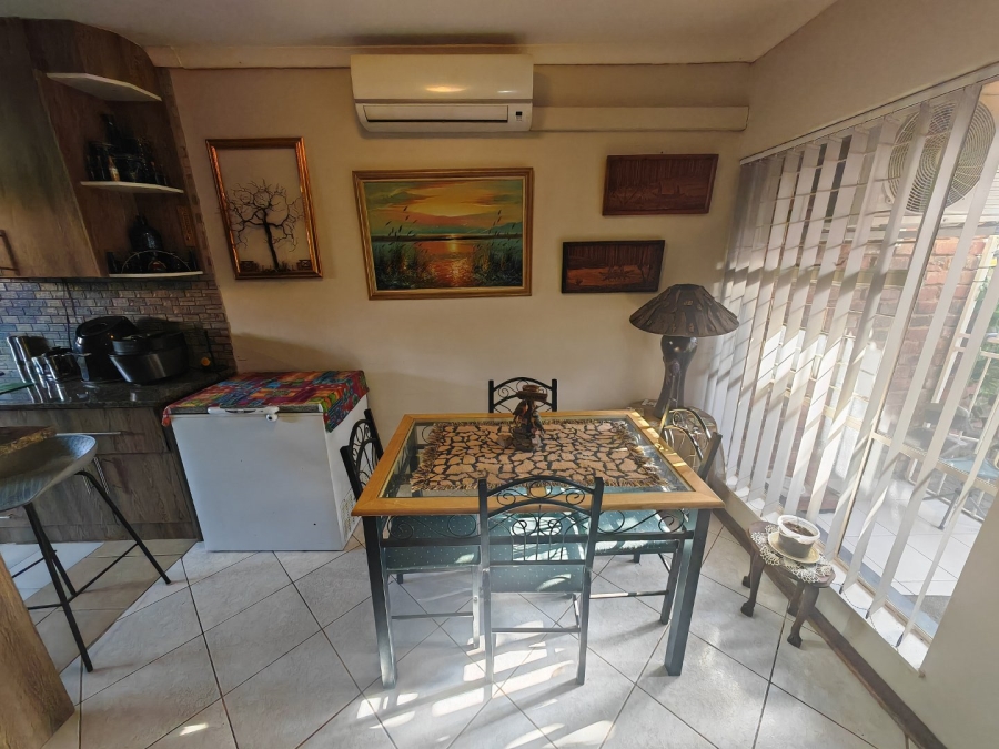 2 Bedroom Property for Sale in Pellissier Free State
